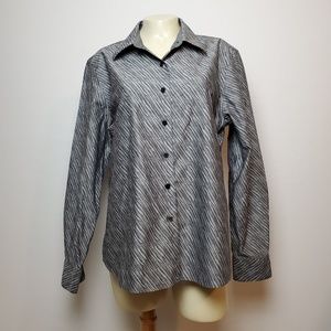 FOXCROFT WOMEN'S BUTTON UP SIZE 14